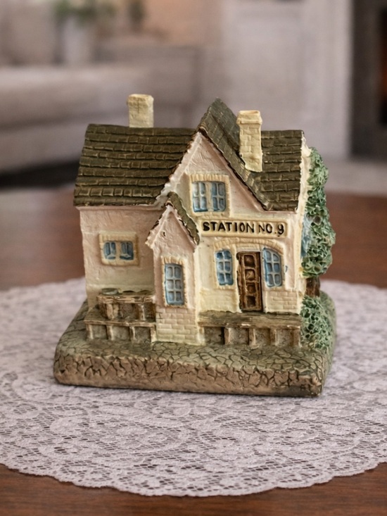 Vintage Other - Collectible Vintage Pony Express Station No. 9 Miniature
